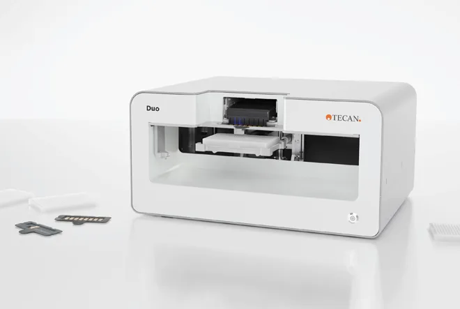 Duo Digital Dispenser