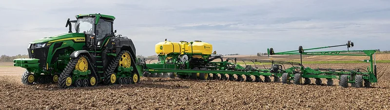 John Deere 8R