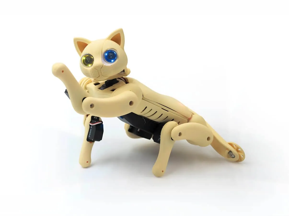 Robotic Cat Nybble Q