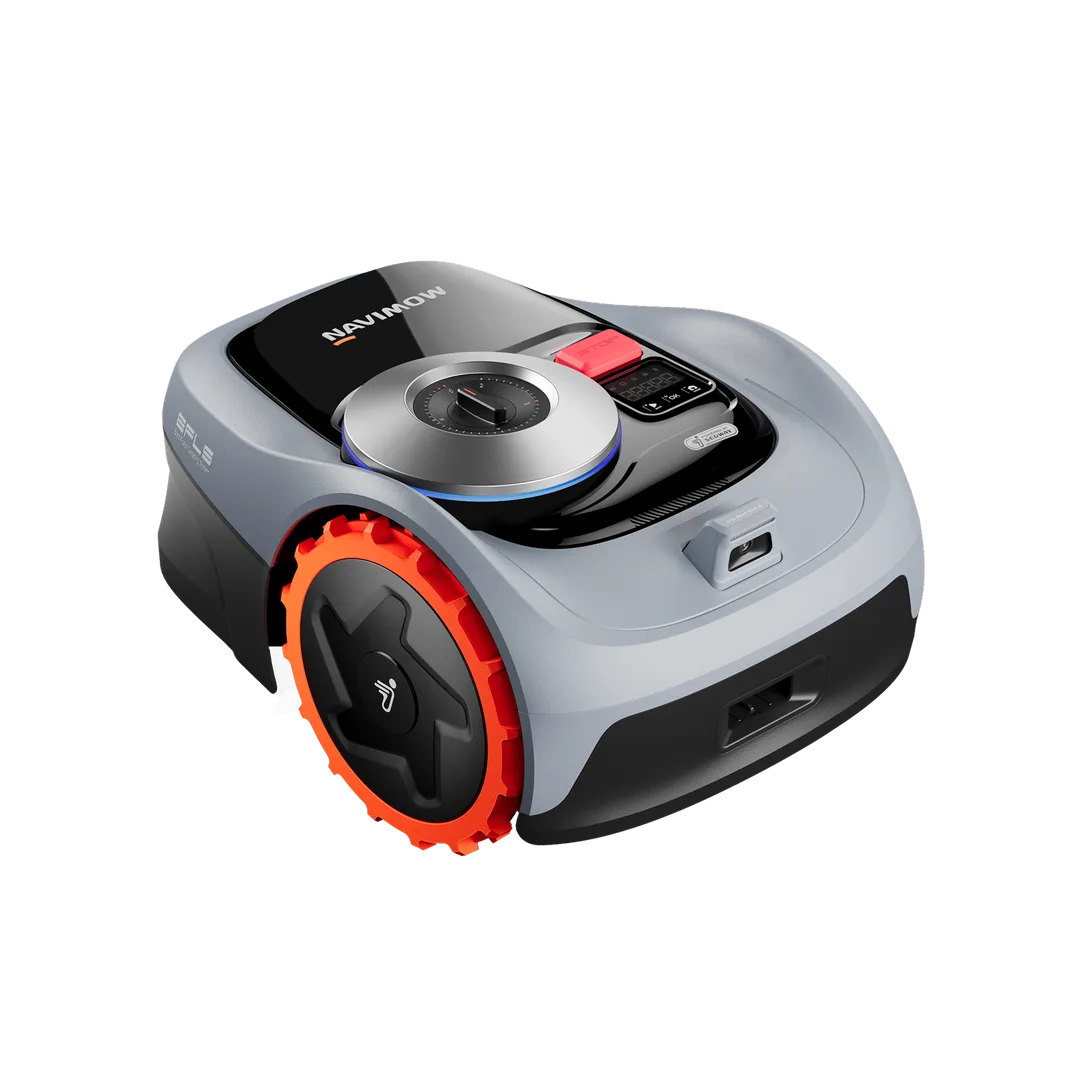 Segway Navimow i105 Robotic Lawn Mower