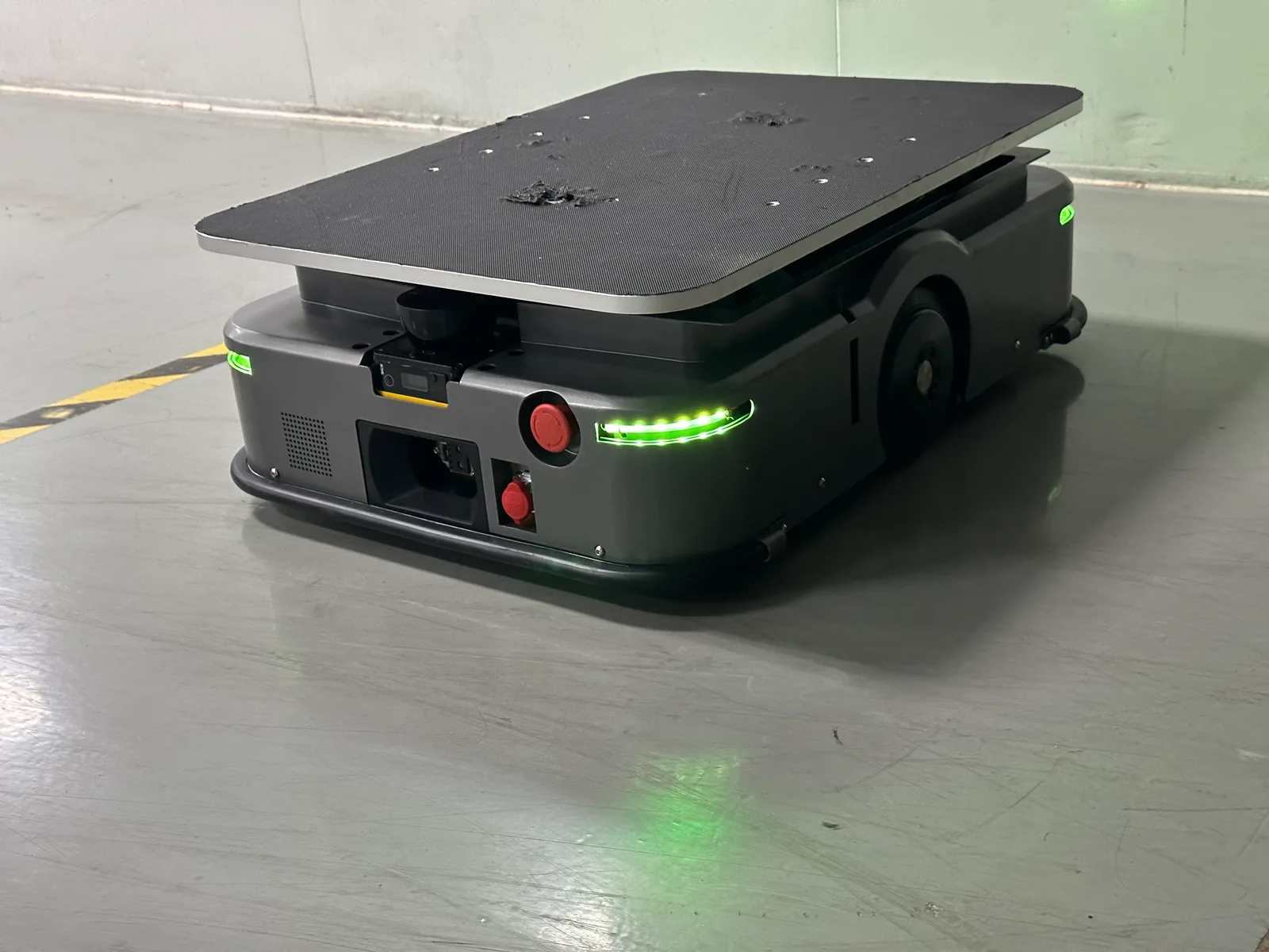 W3-300J Under Drive Lifting AGV Robot